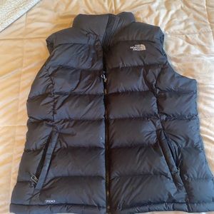 Pre-loved black North Face down vest!!